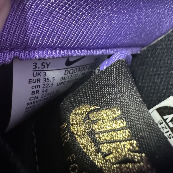 Nike Air Force 1 Low '07 LV8 GS 'World Champ' DQ0300-001 GS Size 3.5Y - Picture 9 of 10
